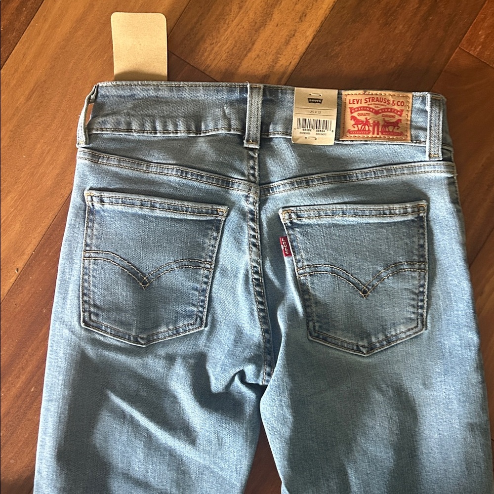 Levi's 70s Style Flare Bell Bottom Jeans -Size 25 - NWT - Picture 11 of 14